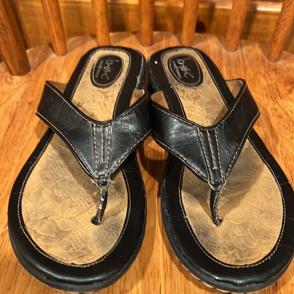 Born Leathers Flip Flops